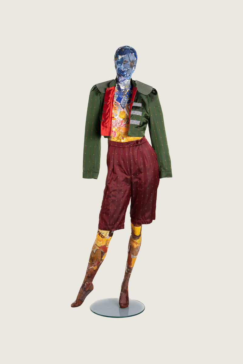 "La tercera" burgundy shorts